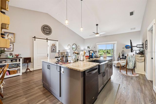 8020 SERGEANT PEPPER DRIVE, Howey In The Hills, FL 34737
