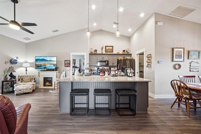 8020 SERGEANT PEPPER DRIVE, Howey In The Hills, FL 34737