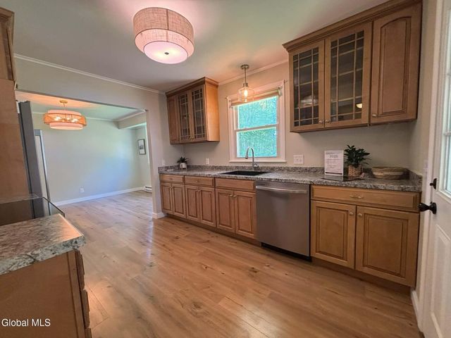 30 Sunset Road, Fort Ann, NY 12827