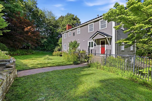 87 Montague Rd, Westhampton, MA 01027