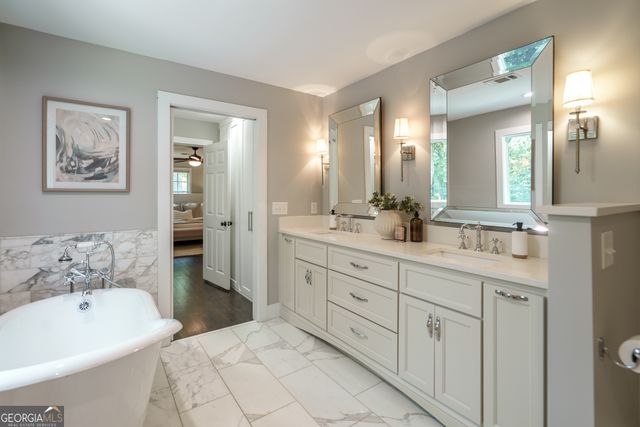 5108 Baroque Circle, Sandy Springs, GA 30342