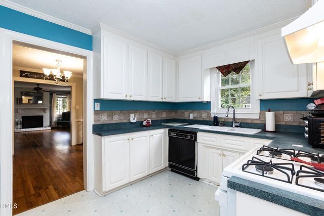 700 Saint Marys Street, Garner, NC 27529