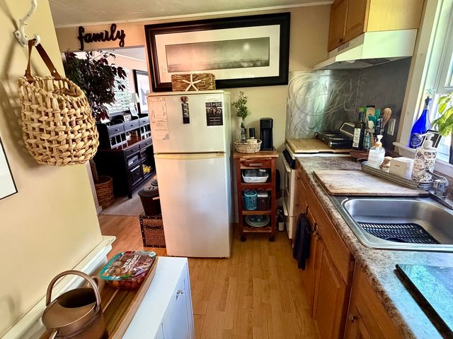 217 Middleboro Road, Freetown, MA 02717
