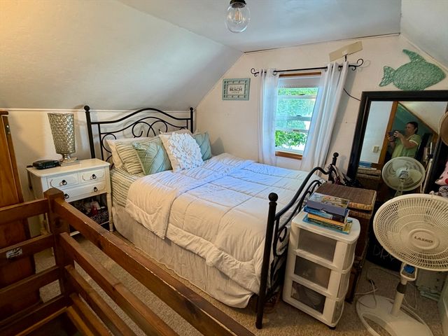 217 Middleboro Road, Freetown, MA 02717
