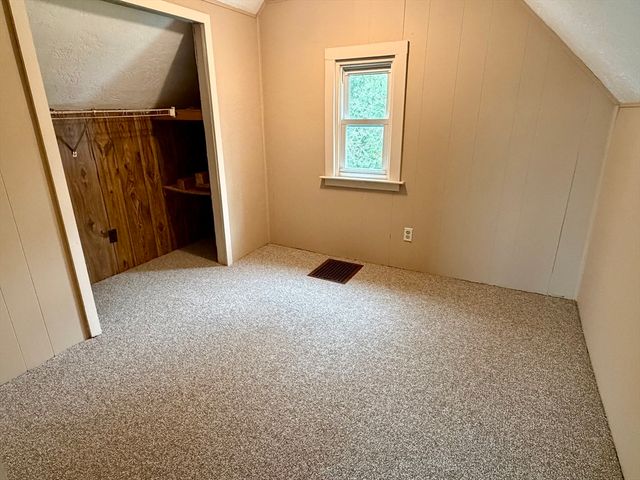 217 Middleboro Road, Freetown, MA 02717