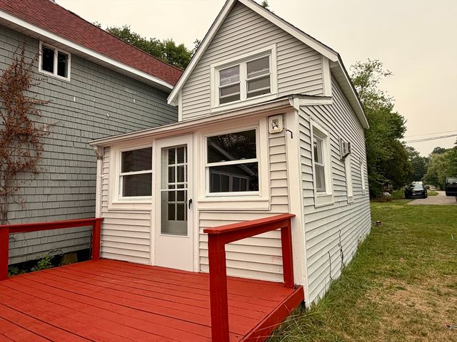 217 Middleboro Road, Freetown, MA 02717
