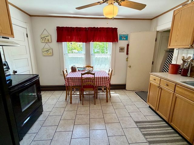 217 Middleboro Road, Freetown, MA 02717