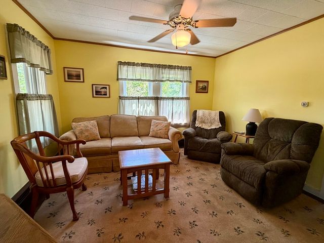 217 Middleboro Road, Freetown, MA 02717