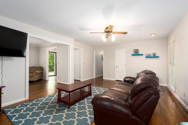 401 DOVECOTE CIRCLE, Birmingham, AL 35244