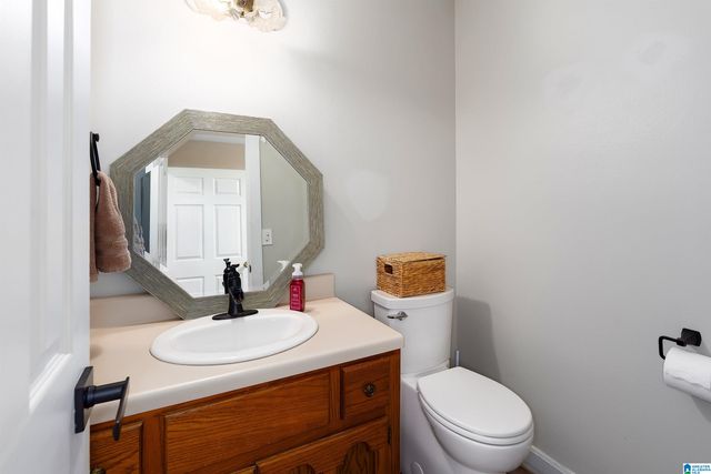 401 DOVECOTE CIRCLE, Birmingham, AL 35244