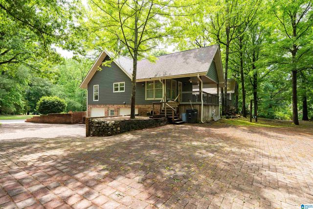 401 DOVECOTE CIRCLE, Birmingham, AL 35244