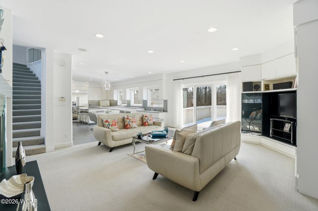 616 Wildbrook Lane, Lima, OH 45807