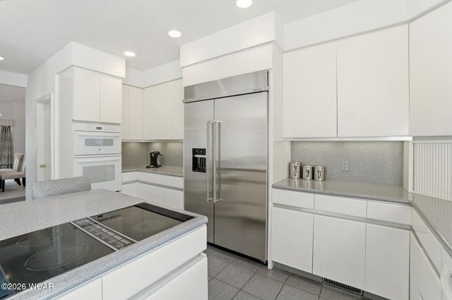 616 Wildbrook Lane, Lima, OH 45807