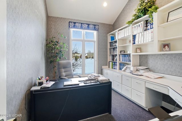 616 Wildbrook Lane, Lima, OH 45807