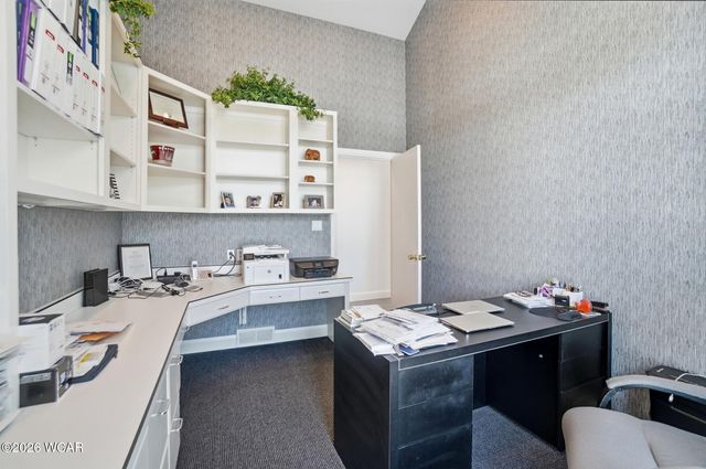 616 Wildbrook Lane, Lima, OH 45807