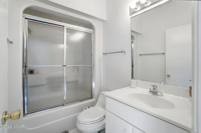 616 Wildbrook Lane, Lima, OH 45807