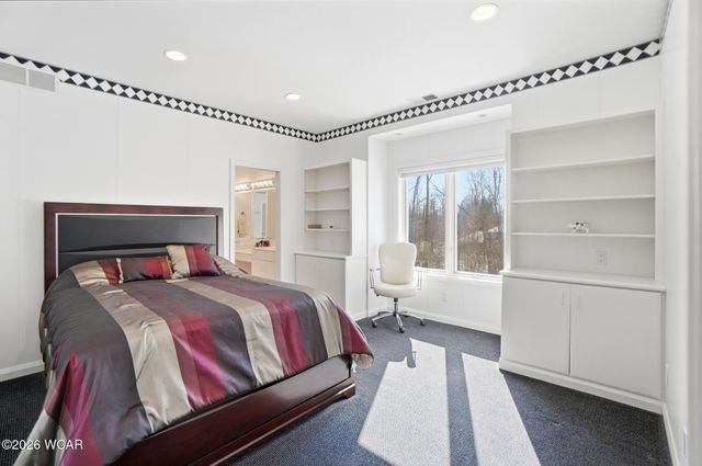 616 Wildbrook Lane, Lima, OH 45807