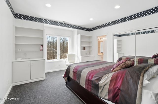 616 Wildbrook Lane, Lima, OH 45807