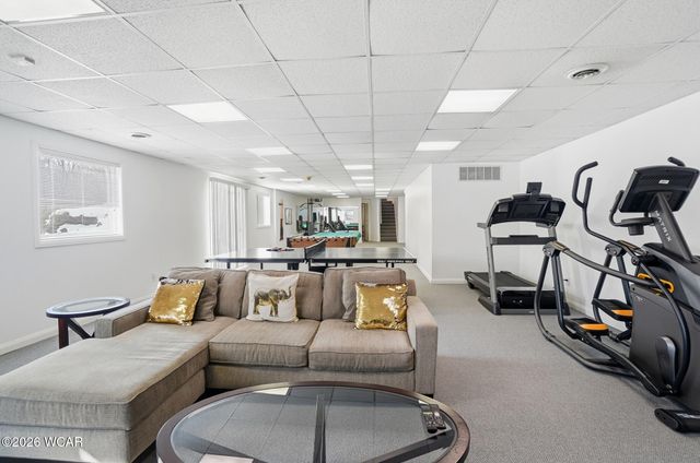 616 Wildbrook Lane, Lima, OH 45807