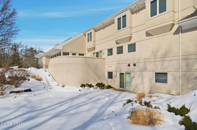 616 Wildbrook Lane, Lima, OH 45807