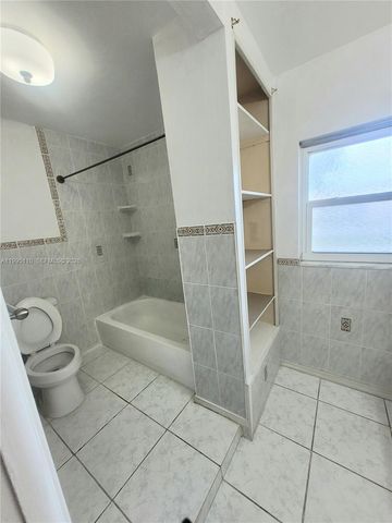 22028 Acapulco Ct, Boca Raton, FL 33428