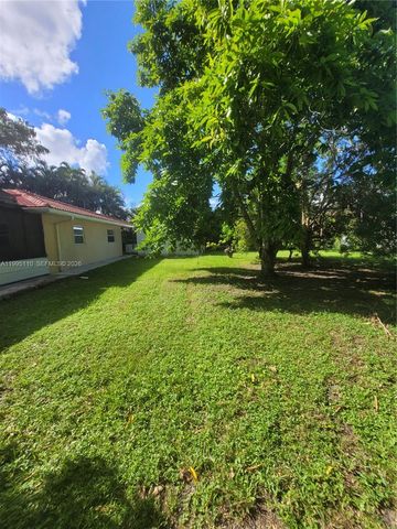 22028 Acapulco Ct, Boca Raton, FL 33428