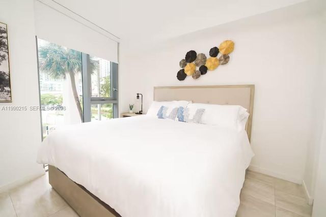 31 SW 6th Street 301, Miami, FL 33131