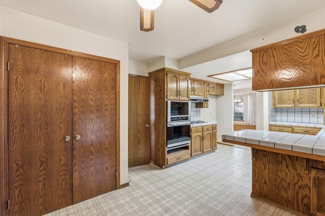 19098 Deane Dr, Madera, CA 93638