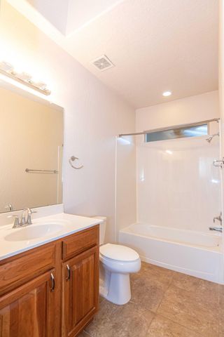 948 Evening Primrose Lane, Bernalillo, NM 87004