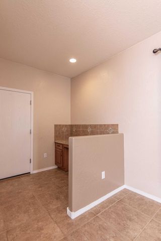 948 Evening Primrose Lane, Bernalillo, NM 87004