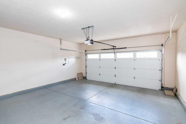 948 Evening Primrose Lane, Bernalillo, NM 87004