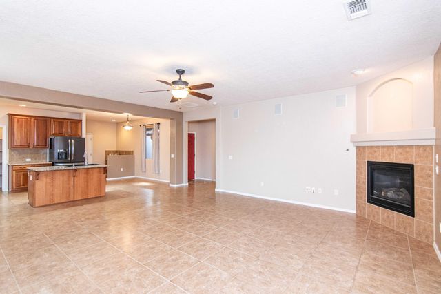 948 Evening Primrose Lane, Bernalillo, NM 87004