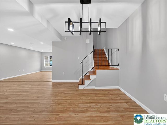 328 41st Street, South Whitehall Twp, PA 18104