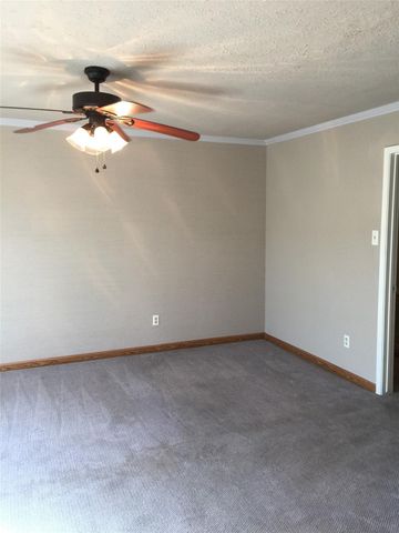 2044 Lakeside Drive, Seabrook, TX 77586