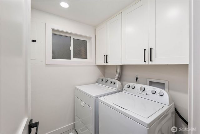 16802 NE 6th Place, Bellevue, WA 98008