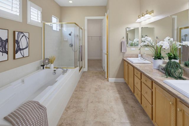 1890 Homewood Ln, Lincoln, CA 95648