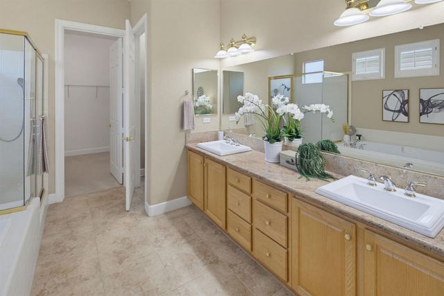 1890 Homewood Ln, Lincoln, CA 95648