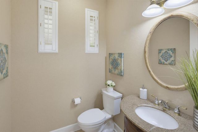 1890 Homewood Ln, Lincoln, CA 95648