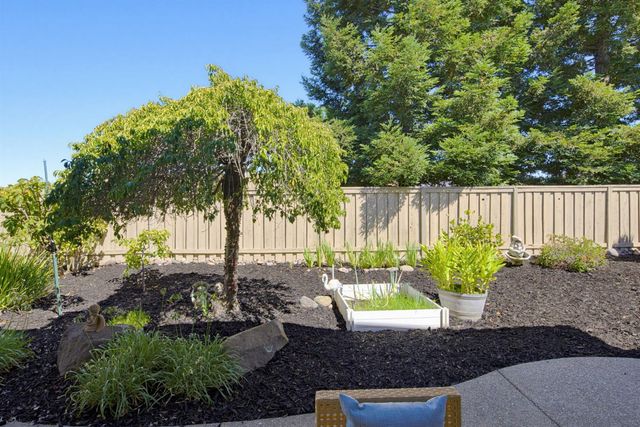 1890 Homewood Ln, Lincoln, CA 95648