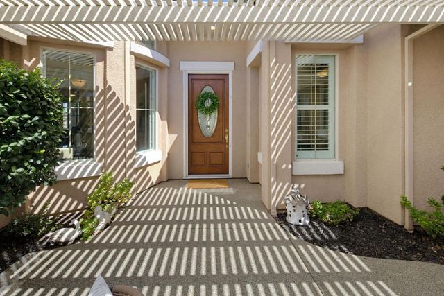 1890 Homewood Ln, Lincoln, CA 95648