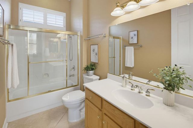 1890 Homewood Ln, Lincoln, CA 95648