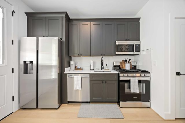 3028 Lamar Street, Houston, TX 77003