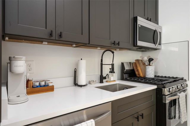 3028 Lamar Street, Houston, TX 77003