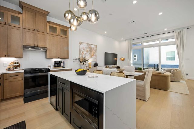 3028 Lamar Street, Houston, TX 77003