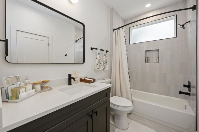 3028 Lamar Street, Houston, TX 77003