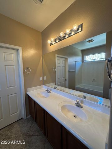 39208 N PARKER Lane, Phoenix, AZ 85086