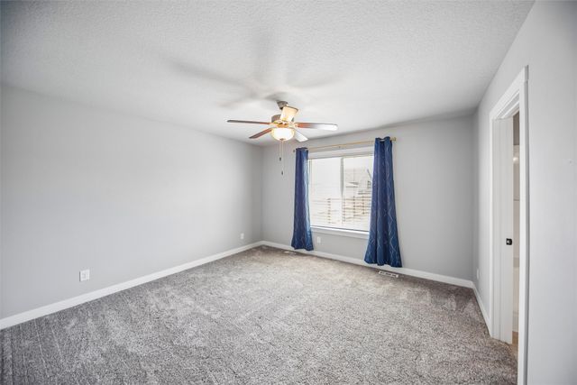 309 Aaron Avenue NW, Bondurant, IA 50035
