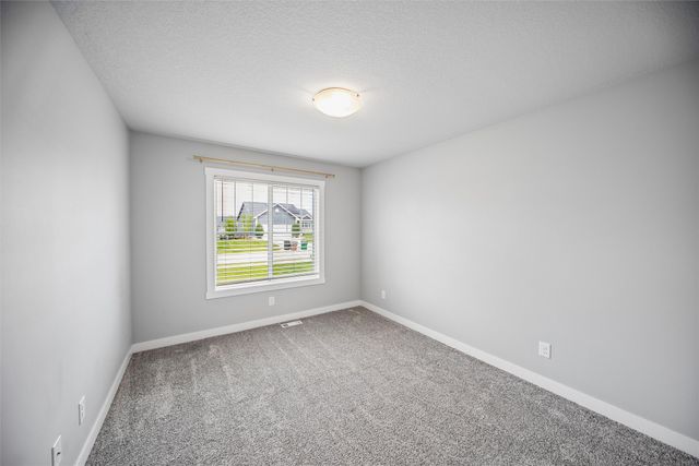 309 Aaron Avenue NW, Bondurant, IA 50035