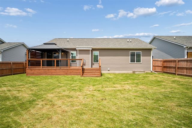 309 Aaron Avenue NW, Bondurant, IA 50035