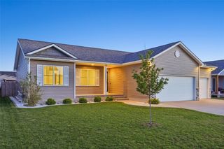 309 Aaron Avenue NW, Bondurant, IA 50035